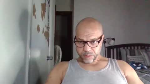 Redbone online show from 04-24-26, 01:41