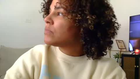 Redbonescarlet online show from 09-24-25, 06:11