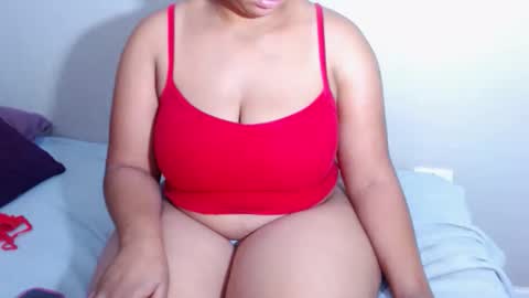 Snapshot of redbonexx22 chatting on 02-13-26, 05:03 redbonexx22 online show from 02-13-26, 05:03