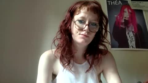 redcassie666 online show from 05-06-26, 10:31
