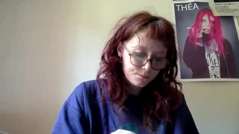 redcassie666 online show from 05-09-26, 12:32