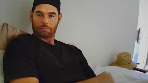 reddead7100 online show from 04-11-26, 07:29