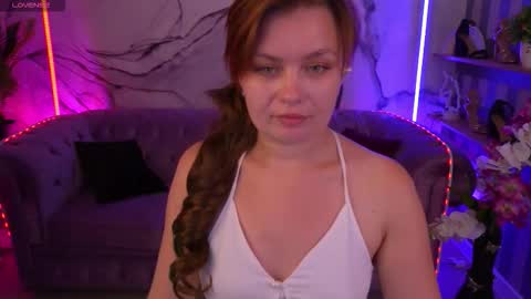 Lily online show from 09-11-25, 03:12