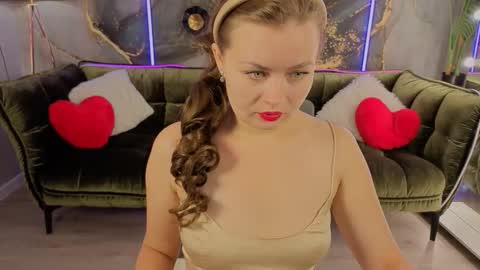 Lily online show from 09-20-25, 07:15