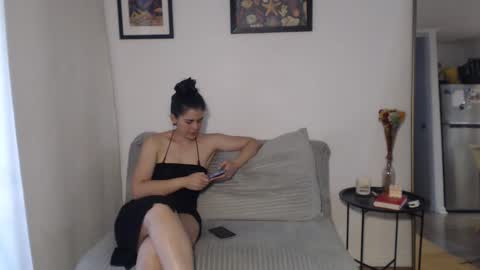 redfloweer online show from 01-08-25, 10:58