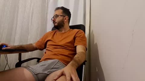 Redhat online show from 05-20-26, 04:13