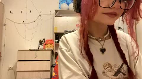 Eva online show from 04-04-26, 10:07