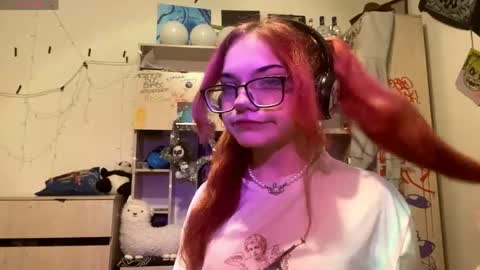 Eva online show from 04-18-26, 09:37