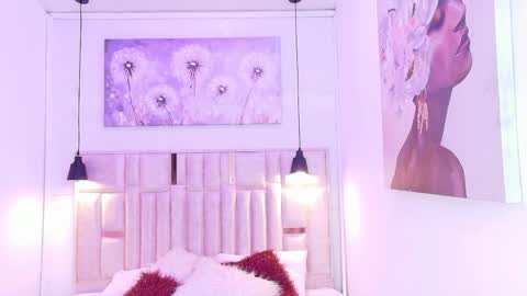 Lili Lopez online show from 05-27-26, 01:57