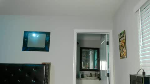 Snapshot of redinthebed chatting on 12-18-25, 07:09 InkedGinger online show from 12-18-25, 07:09