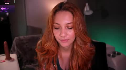 Red Jasmine online show from 05-25-26, 11:44