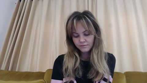 Snapshot of redjessica chatting on 11-01-25, 05:31 RedJessica online show from 11-01-25, 05:31