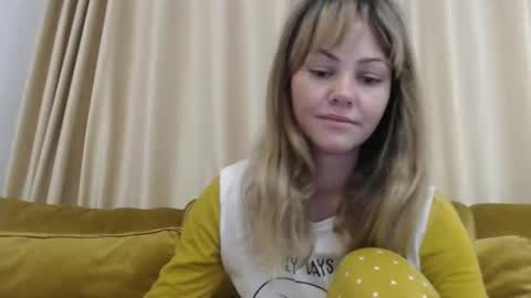 Snapshot of redjessica chatting on 11-08-25, 05:18 RedJessica online show from 11-08-25, 05:18