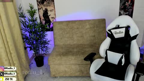 Lu Independiet model online show from 01-23-25, 02:12