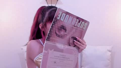 Snapshot of redmeloddy chatting on 01-11-25, 07:27 Meloddy online show from 01-11-25, 07:27