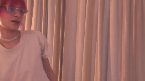 Snapshot of redmeloddy chatting on 03-01-25, 10:31 Meloddy online show from 03-01-25, 10:31