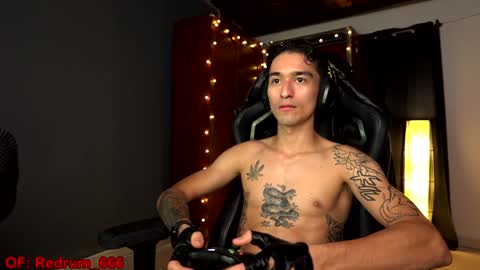 Red online show from 12-24-24, 10:06