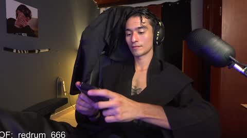 Red online show from 01-23-25, 09:18