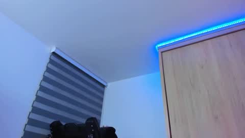 redski77 online show from 01-09-25, 09:37