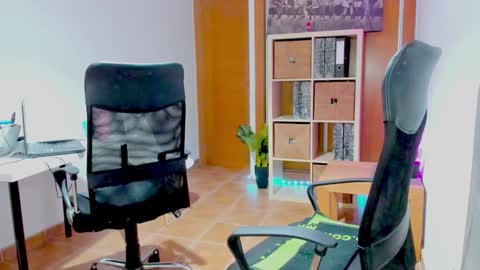 Sofia online show from 01-14-25, 11:31