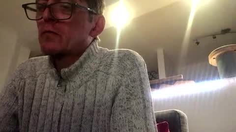 Redspider154 online show from 04-25-26, 01:52