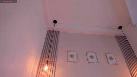 Anna Redvelvet online show from 12-14-25, 04:23