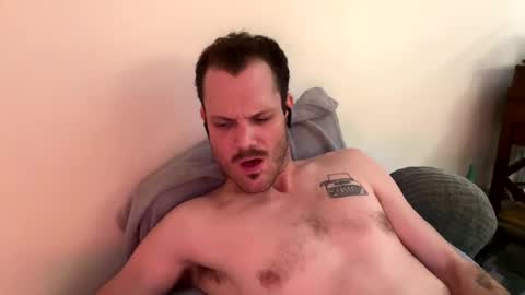 Snapshot of reed_thomas chatting on 12-03-24, 05:53 Reed Thomas online show from 12-03-24, 05:53