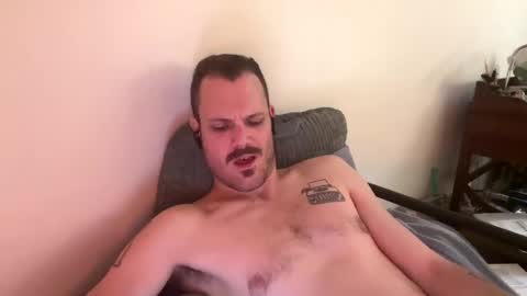 Snapshot of reed_thomas chatting on 01-20-25, 07:04 Reed Thomas online show from 01-20-25, 07:04