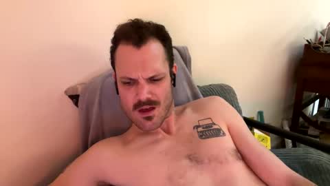 Snapshot of reed_thomas chatting on 02-26-25, 07:09 Reed Thomas online show from 02-26-25, 07:09