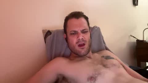 Snapshot of reed_thomas chatting on 11-29-25, 07:33 Reed Thomas online show from 11-29-25, 07:33