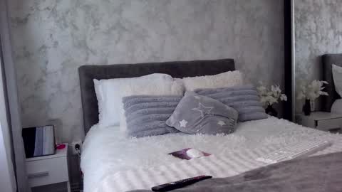 Reed-velvet online show from 03-04-26, 06:08