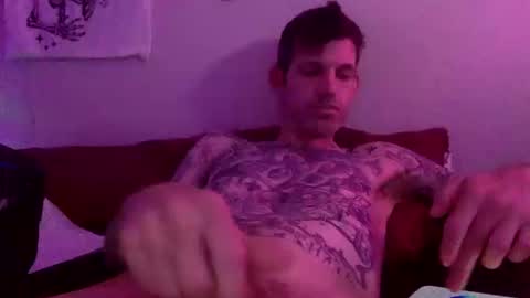 Snapshot of reeeves2 chatting on 10-15-25, 08:53 reeeves2 online show from 10-15-25, 08:53