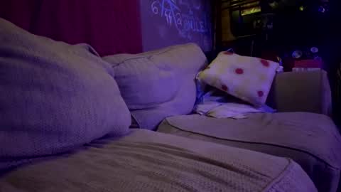 Lee online show from 04-09-26, 06:57