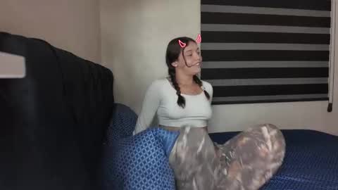 ReenaThePlug online show from 04-06-26, 03:15