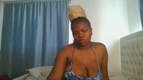 Snapshot of reenie_barbie chatting on 02-28-25, 06:43 barbie online show from 02-28-25, 06:43