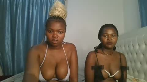 Snapshot of reenie_barbie chatting on 02-28-25, 06:52 barbie online show from 02-28-25, 06:52