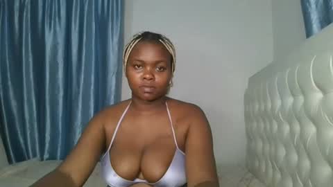 Snapshot of reenie_barbie chatting on 03-09-25, 04:11 barbie online show from 03-09-25, 04:11