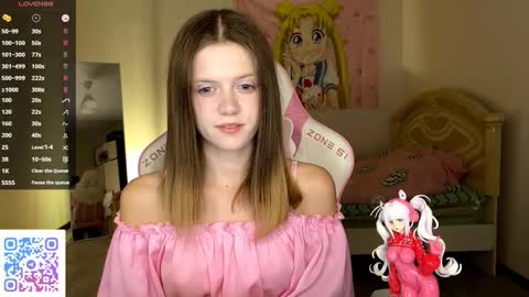 Snapshot of regeniastetson chatting on 10-16-25, 02:51 Lucy online show from 10-16-25, 02:51