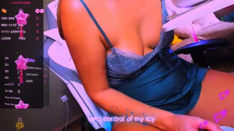 reggieMeow online show from 02-26-25, 05:09