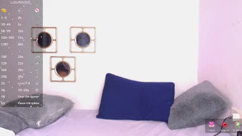 regina1819 online show from 03-10-25, 06:16