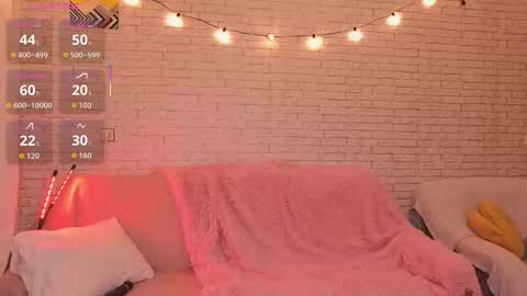 Snapshot of reginahawkinss chatting on 10-24-25, 08:22 ReginaHawkinss online show from 10-24-25, 08:22