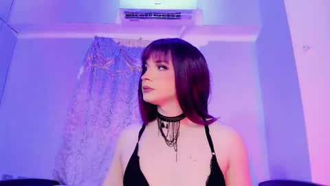 Snapshot of reginarose chatting on 02-27-25, 04:52 reginarose online show from 02-27-25, 04:52