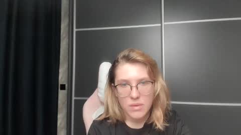 Regina online show from 01-25-25, 05:18