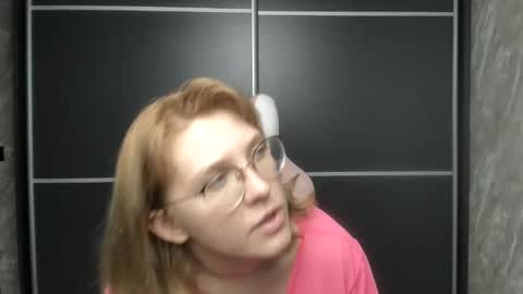 Regina online show from 02-01-25, 10:26