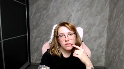 Regina online show from 03-09-25, 11:14