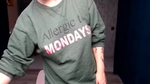 Regina online show from 09-30-25, 02:49