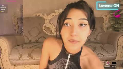 Snapshot of rei_ramiki chatting on 10-23-25, 01:38 Rei online show from 10-23-25, 01:38