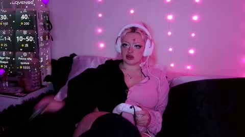 reiannmay online show from 03-31-26, 01:40