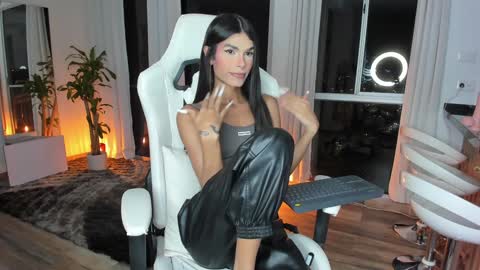  REICHEL  online show from 01-29-25, 01:27