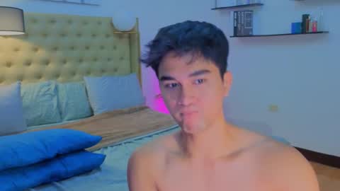 Snapshot of reidalert69 chatting on 09-12-25, 01:17 reidalert69 online show from 09-12-25, 01:17